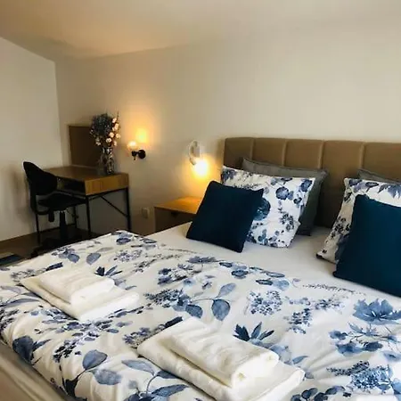 Brand New Apt~ Hills Apartamento